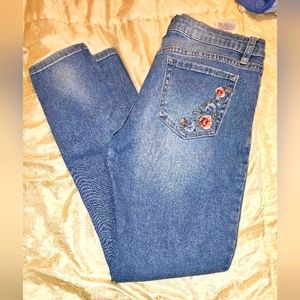 Guess Jeans #76